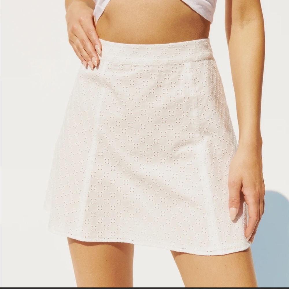 White Reformation Lorenzo Skater Skirt - Picture 2 of 3